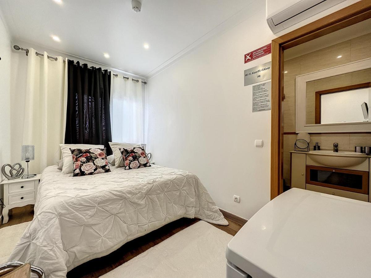 Bed And Breakfast Summer Cascade Pequeno Almoco Incluido Alvor Exterior photo